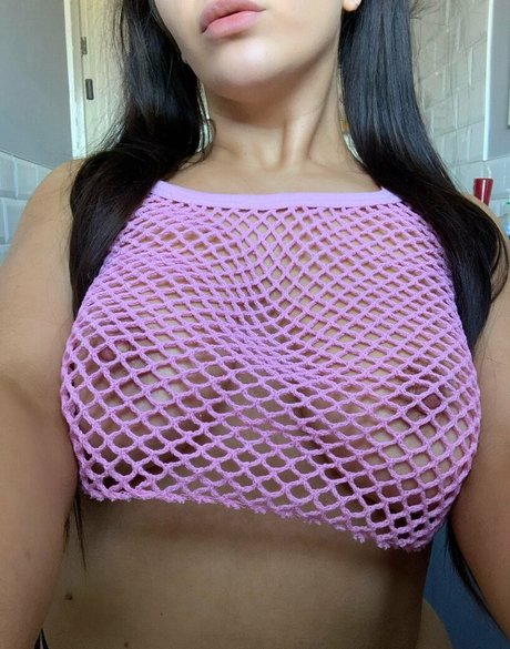 lucie xxx アダルトモデル 写真