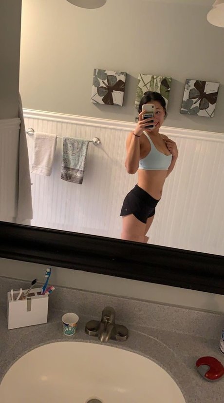Alison L 独占モデル 画像