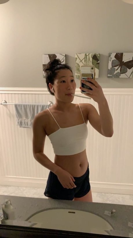 Alison L 独占モデル 画像