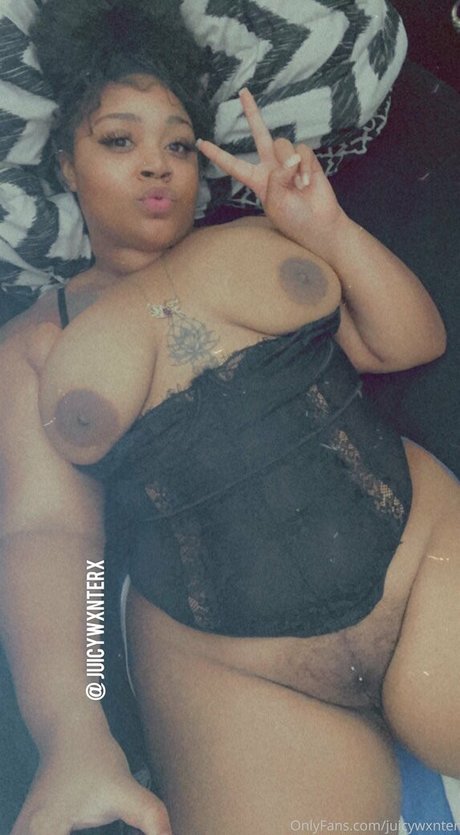 アジア人オナニーオンリーファンズ 無料ヌード 画像