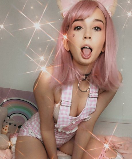 Kira Bee スター 裸 画像