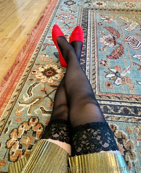 ellesfeet8 裸の女優 写真