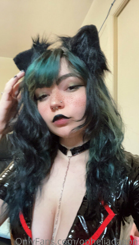 偽おっぱいオンリーファンズ 裸 写真