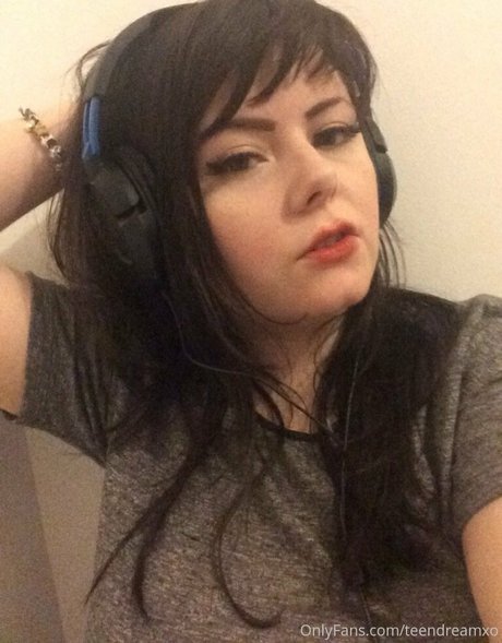 赤毛の痴女オンリーファンズ ベスト 写真