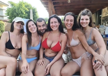 成熟した異人種間オンリーファンズ セクシー 写真