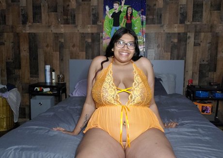 lilpineapple16 セックスモデル 写真