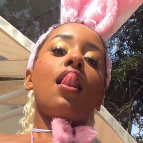 Kelly Medeiros 素敵な女優 ギャラリー