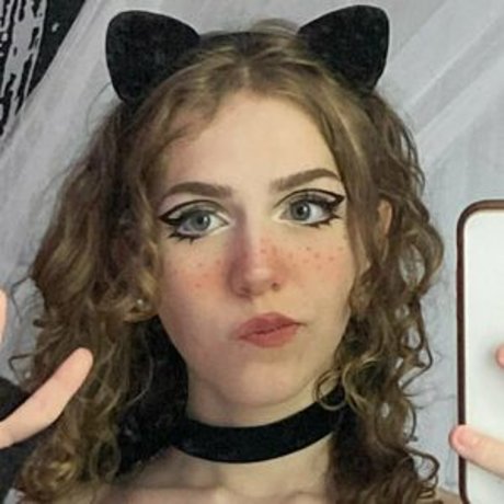 tkittenxo 完璧なスター 写真