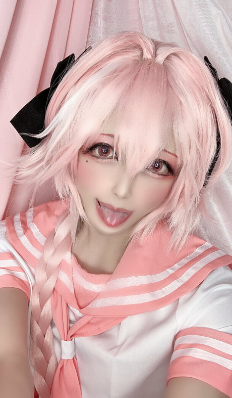 ニューハーフ ドミナトリックス オンリーファンズ セクシーヌード 画像