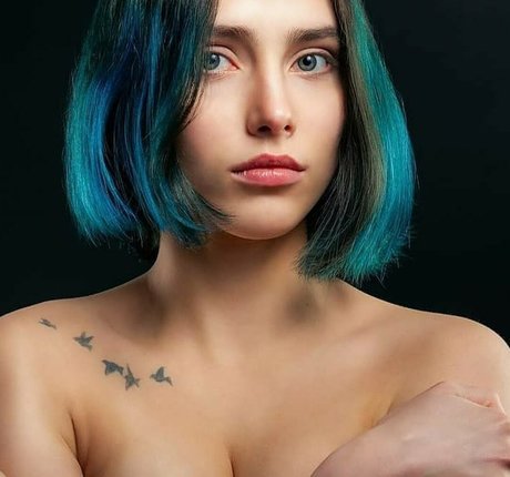 Masha Babko アートモデル 画像