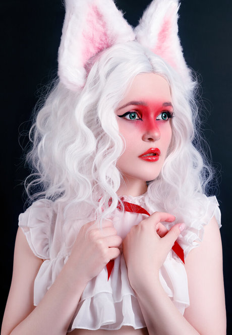 Di Simon 無料女優 写真