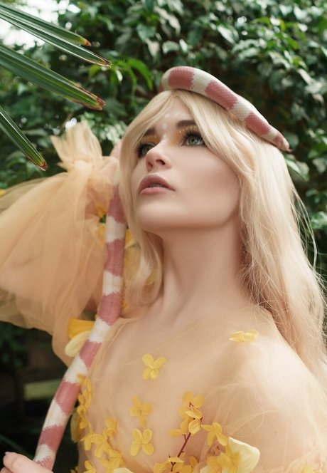 Di Simon 美しいモデル ギャラリー