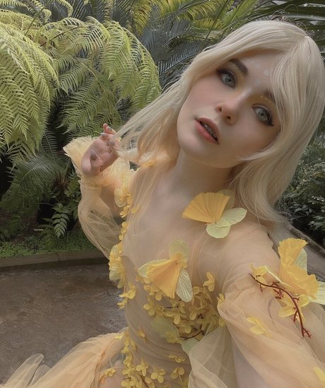 Di Simon アダルトモデル 写真