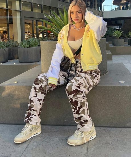 Nika Higashionna ポルノスター 素敵 写真