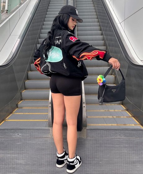 Nika Higashionna 完璧なモデル 写真