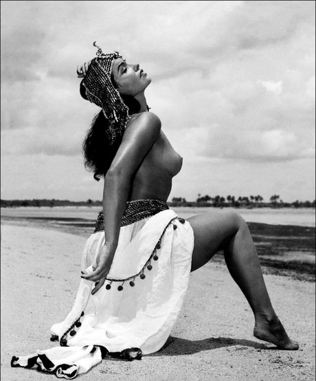 Bettie Page ポルノ女優 ギャラリー