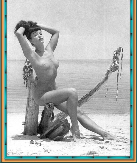 Bettie Page 裸モデル 画像