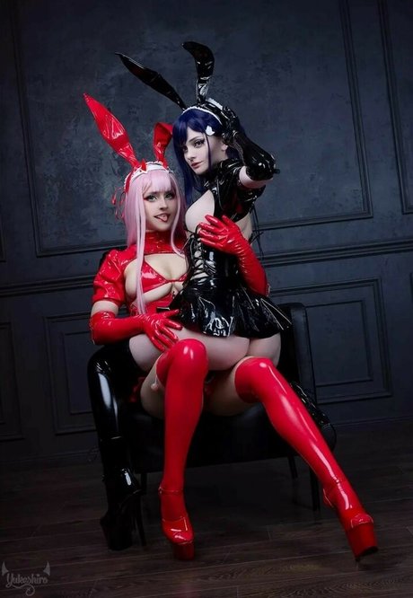 制服オンリーファン 無料セクシー 写真