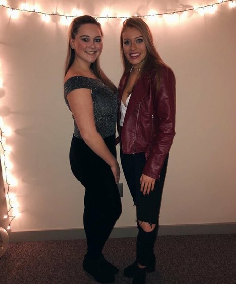 Olivia H アダルトモデル 写真