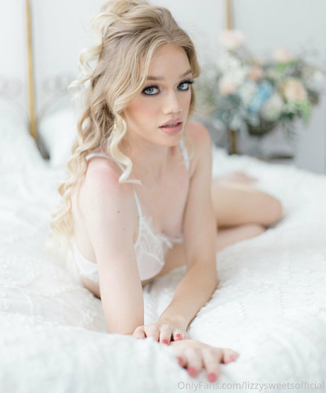 lizzysweetsofficial ポルノスター 裸 アーカイブ