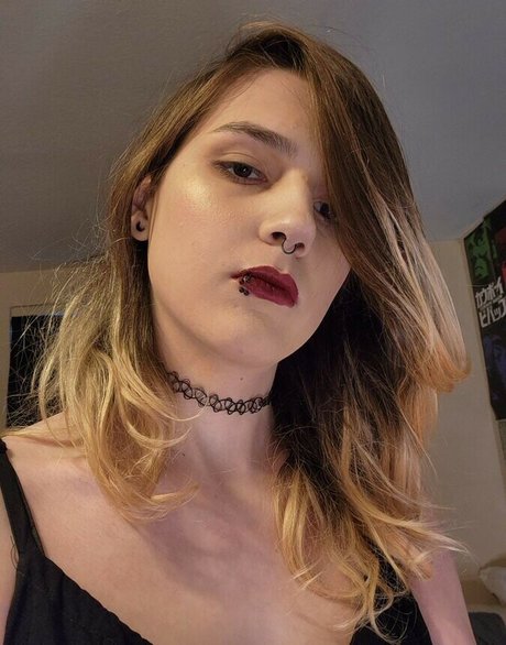 cattrinooo エロティック女優 写真
