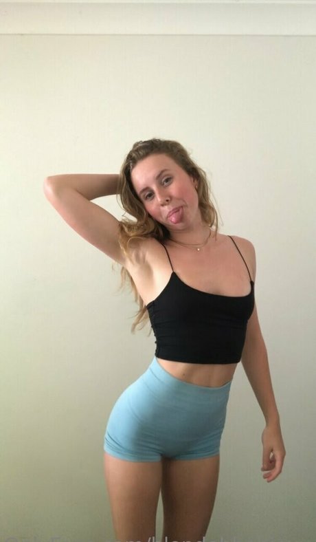 blondebhabiexx スターセックス 写真