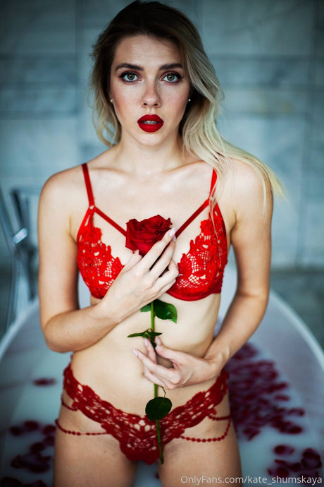Kate Johansson ホットモデル 画像