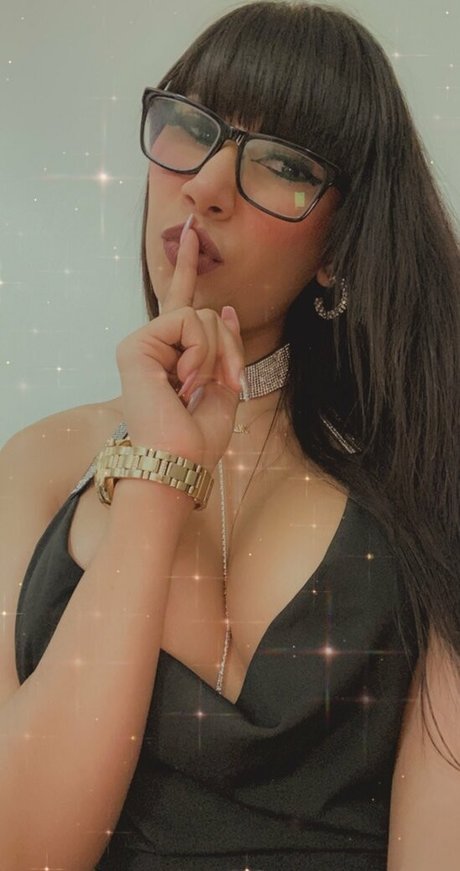 ラテン系熟女オンリーファンズ ホットセックス 写真