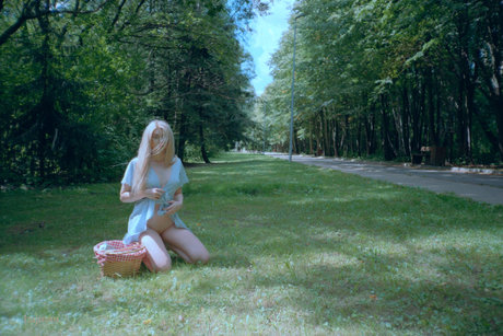 巻き毛のティーンズオンリーファンズ 無料xxx 写真