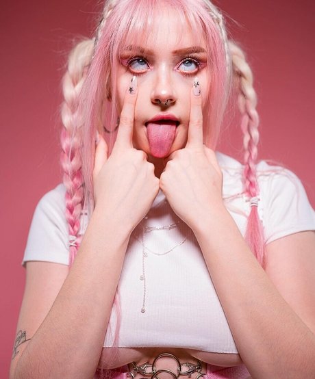 太ったお母さんオンリーファンズ セックス 写真