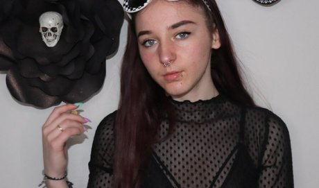 レスリングオンリーファンズ 無料裸 写真