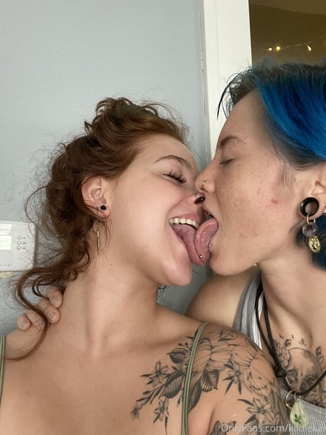 アスレチックな熟女オンリーファンズ ホット 画像