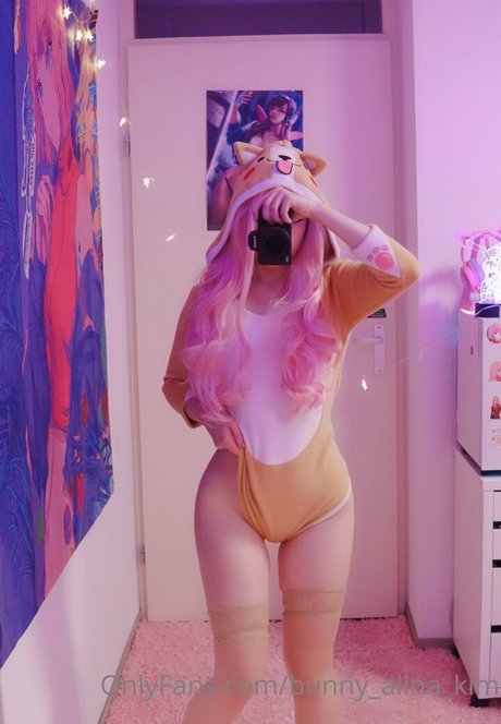 Alina Kim アートモデル 写真