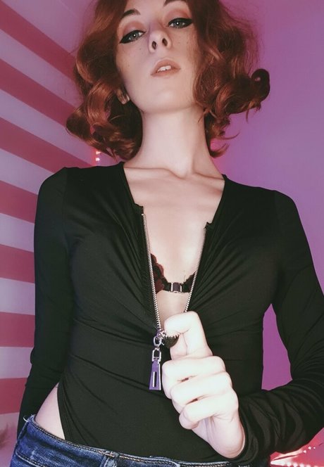 pityk cb セクシーなスター 写真