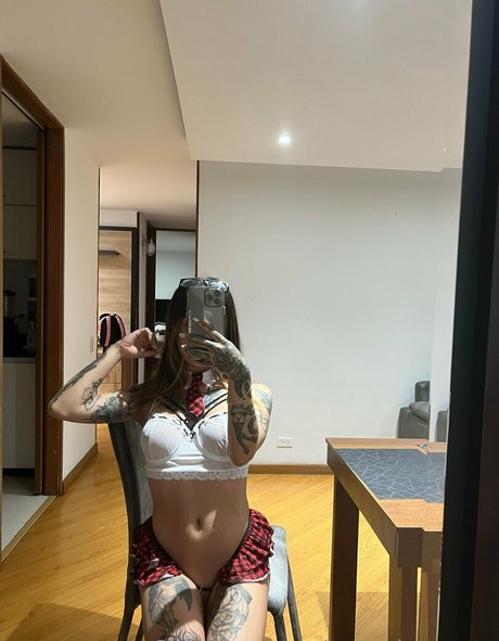 antoniaacosta 完璧なスター 写真