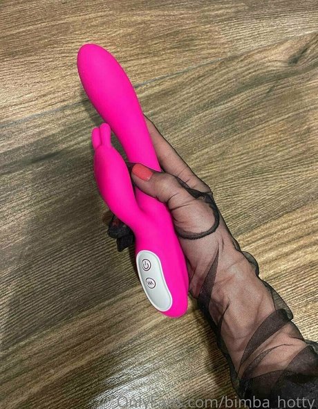 bimba hotty ポルノスター 可愛い 画像