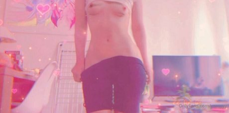 yassyyy ポルノ女優 画像