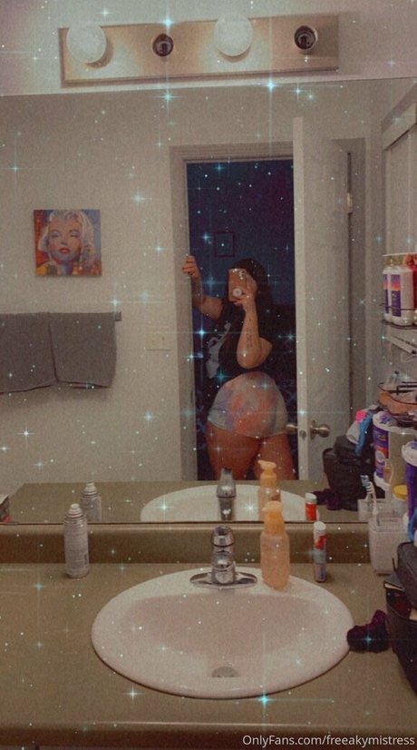 freeakymistress 完璧なモデル 写真