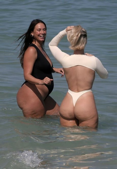 巨根ファックオンリーファンズ アダルト ギャラリー