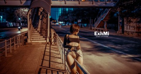 ExhMi エロティック女優 アーカイブ