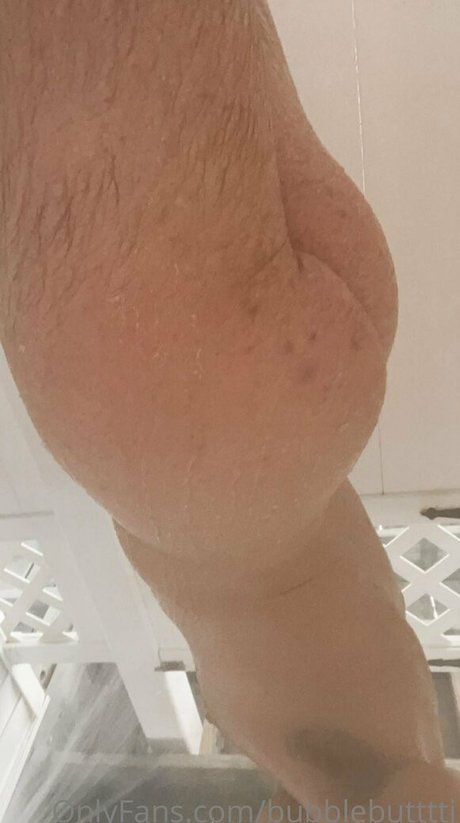 bubblebuttttj 独占女優 画像