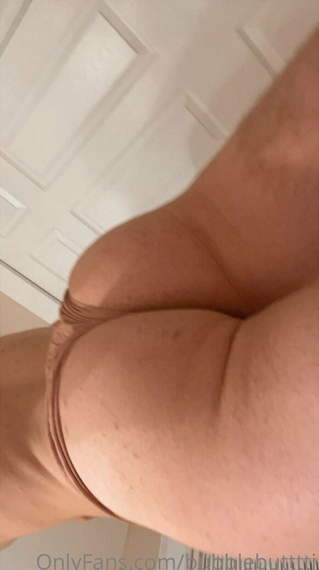 bubblebuttttj top profile image
