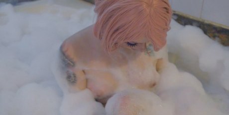 Yuma 2077 スター xxx 画像