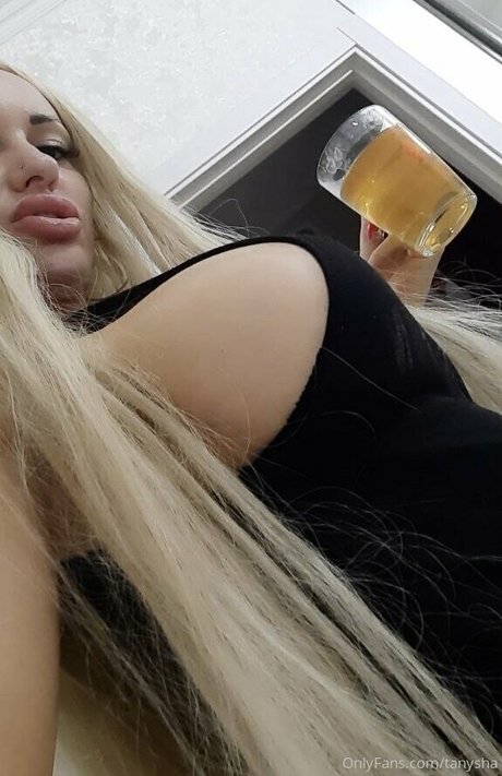 tanysha HDスター ギャラリー