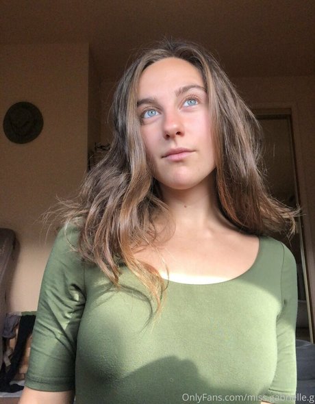 miss gabrielle g top profile image