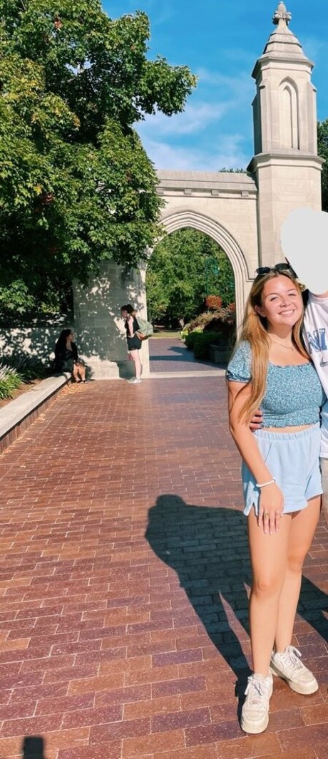 ダブルオンリーファン ホット 画像