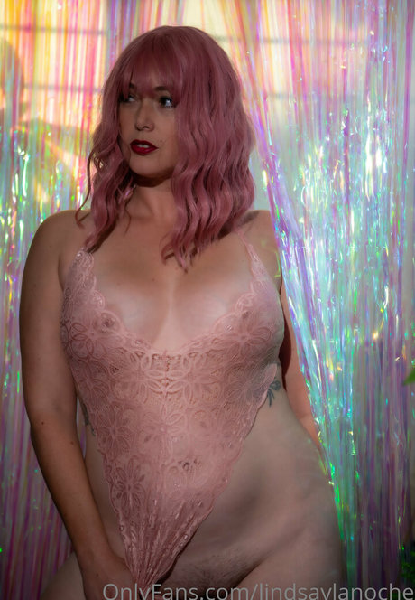 Lindsay Geektron 美しいスター 画像