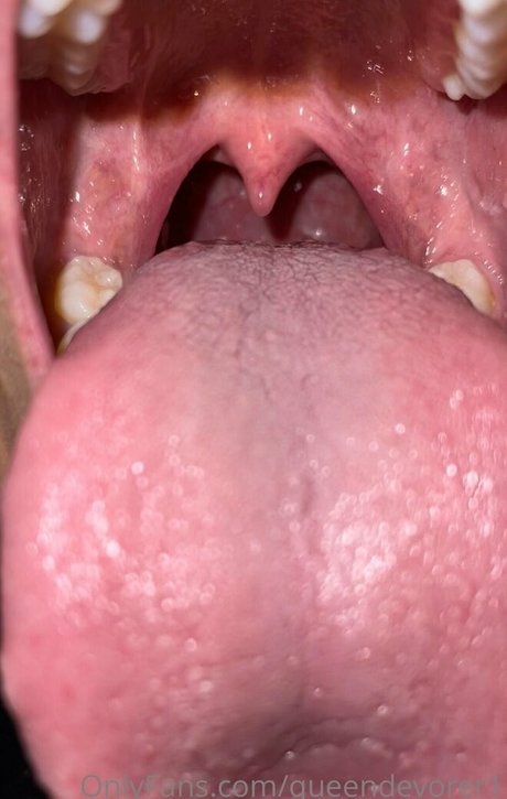 queendevore1 ホットなスター 写真