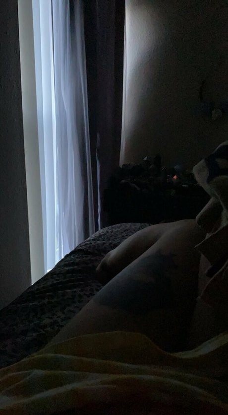 korinam18 ヌードのポルノスター 画像