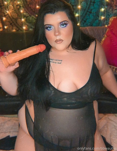 bbwaubie 完璧なスター 写真